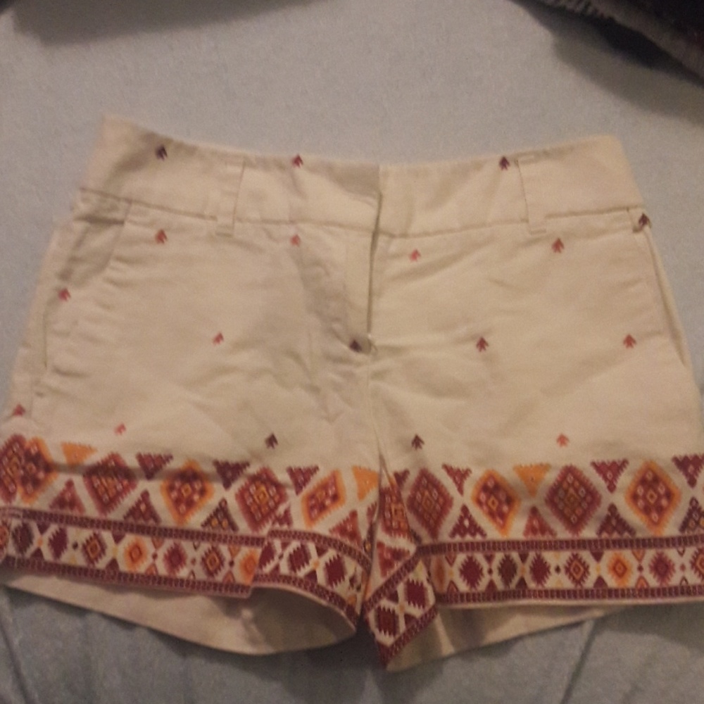 Patterned 00 LOFT shorts